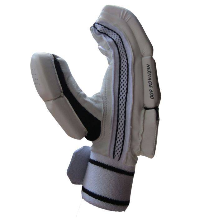 Load image into Gallery viewer, New Balance Heritage 6i Cricket Batting Gloves