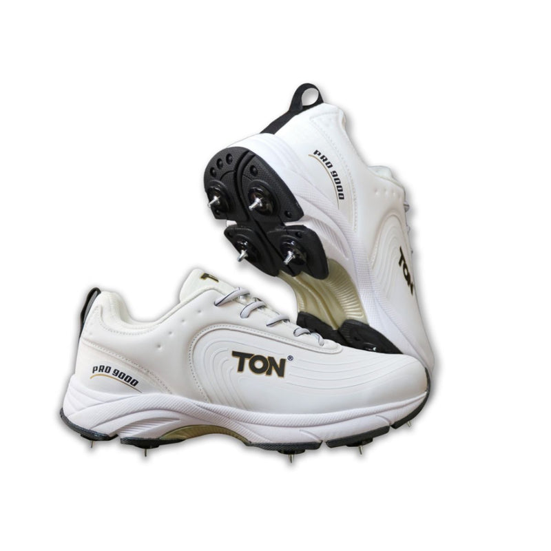 Load image into Gallery viewer, SS Pro 9000 Cricket Shoes
