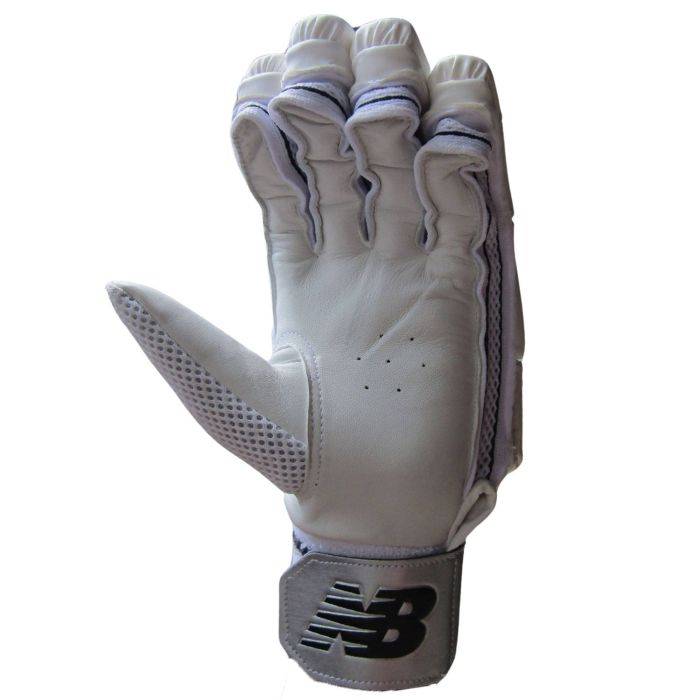 Load image into Gallery viewer, New Balance Heritage 6i Cricket Batting Gloves
