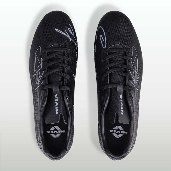 Load image into Gallery viewer, Nivia Carbonite 7.0 Football Shoes