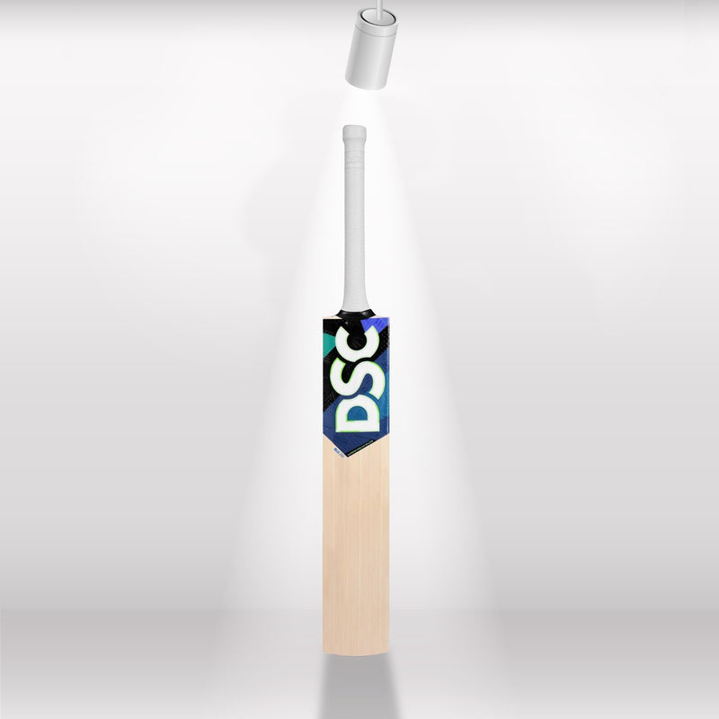 Load image into Gallery viewer, DSC Blu 200 English Willow Cricket Bat