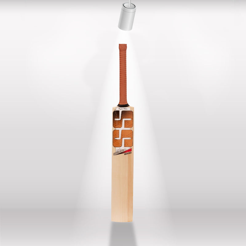 Load image into Gallery viewer, SS Master 2000 English Willow Cricket Bat Front View White Background
