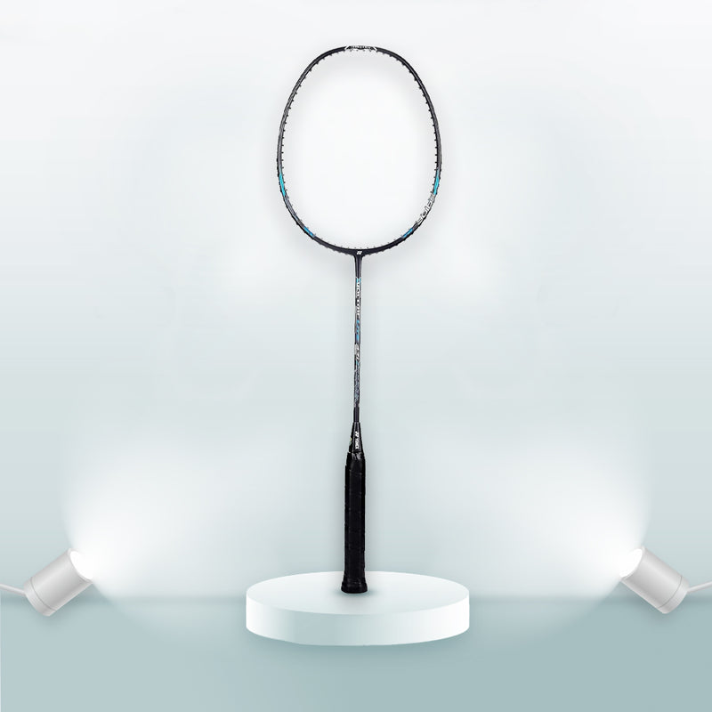 Load image into Gallery viewer, Yonex Voltric Lite 47i Badminton Racket Front Image