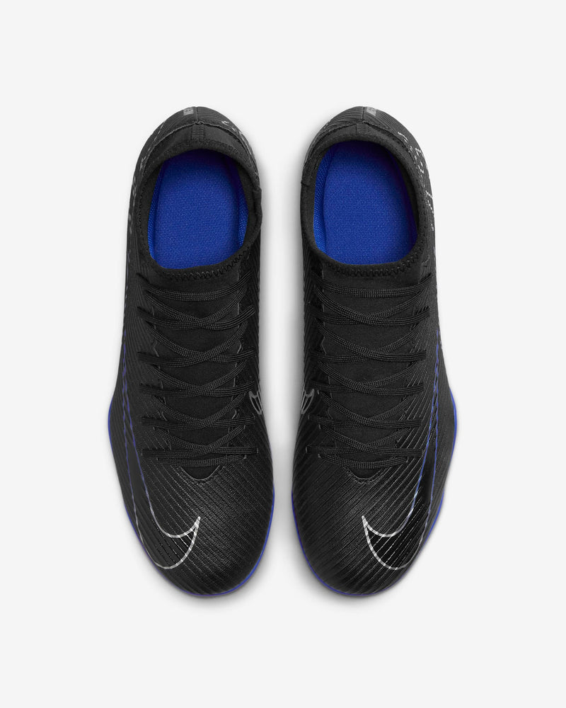 Load image into Gallery viewer, Nike Mercurial Vapor 15 Club Football Shoes

