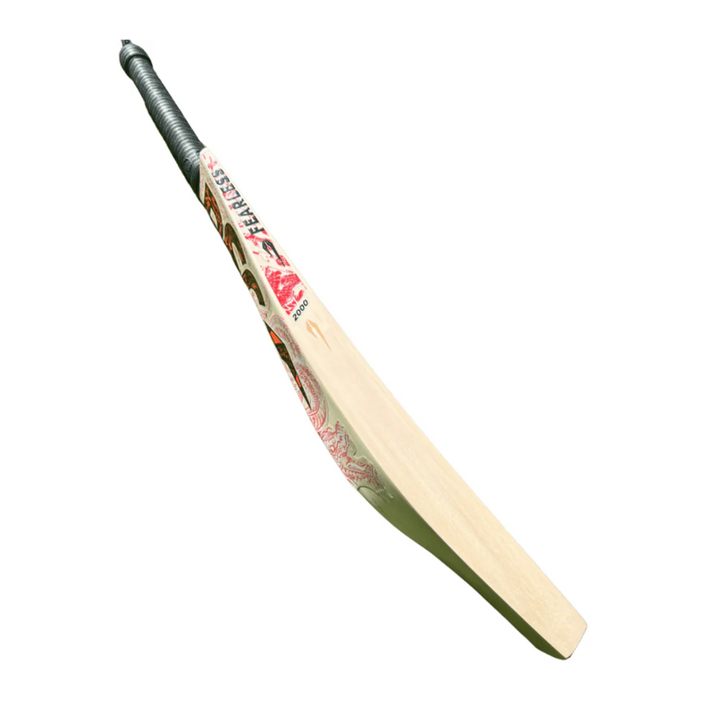 Load image into Gallery viewer, DSC Thumpa 2000 English Willow Cricket Bat