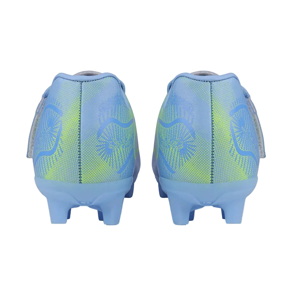 Nivia Carbonite 8.0 Kids Football Stud Shoes