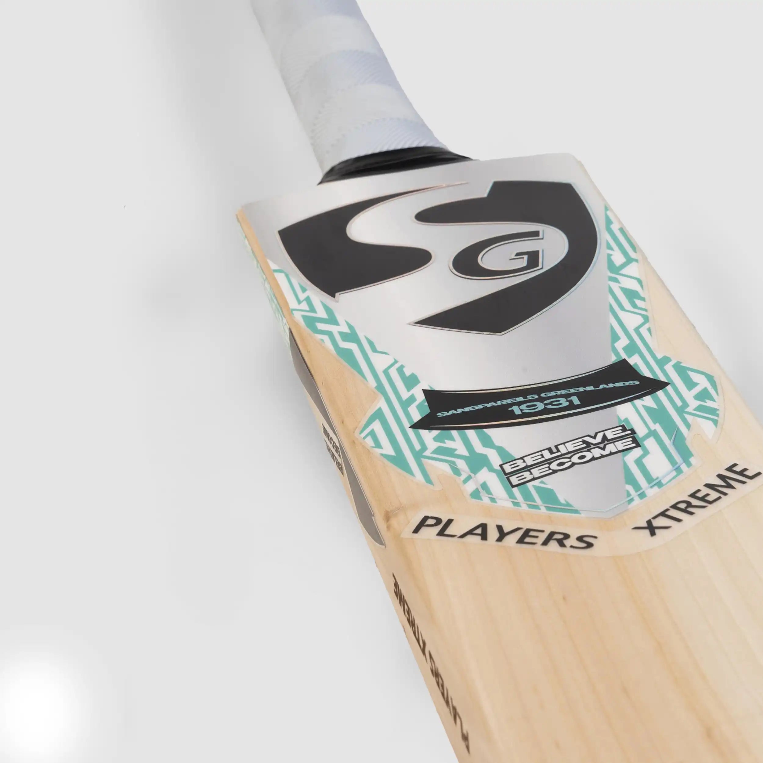 SG Players Xtreme  English Willow Cricket Bat
