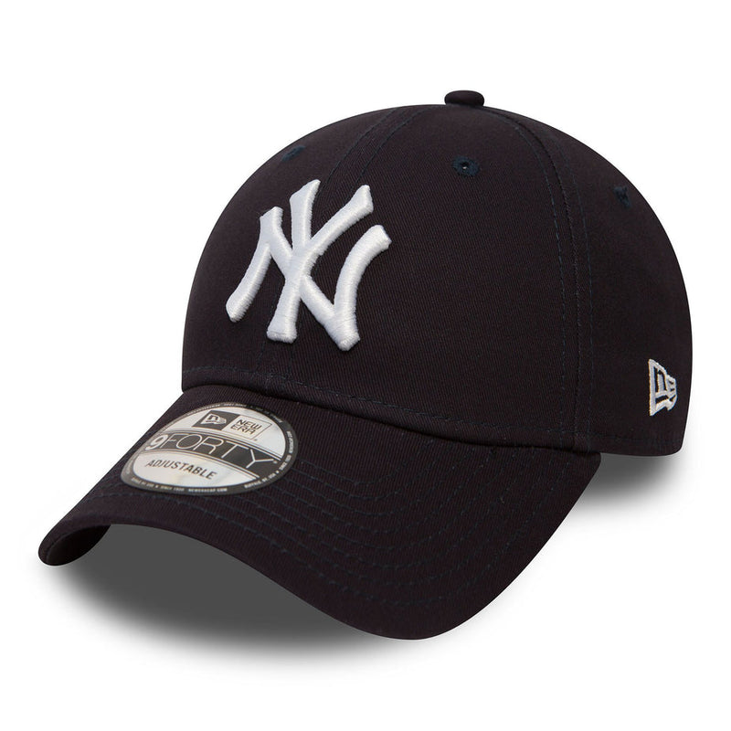 Load image into Gallery viewer, New Era NY Yankees Essential Cap
