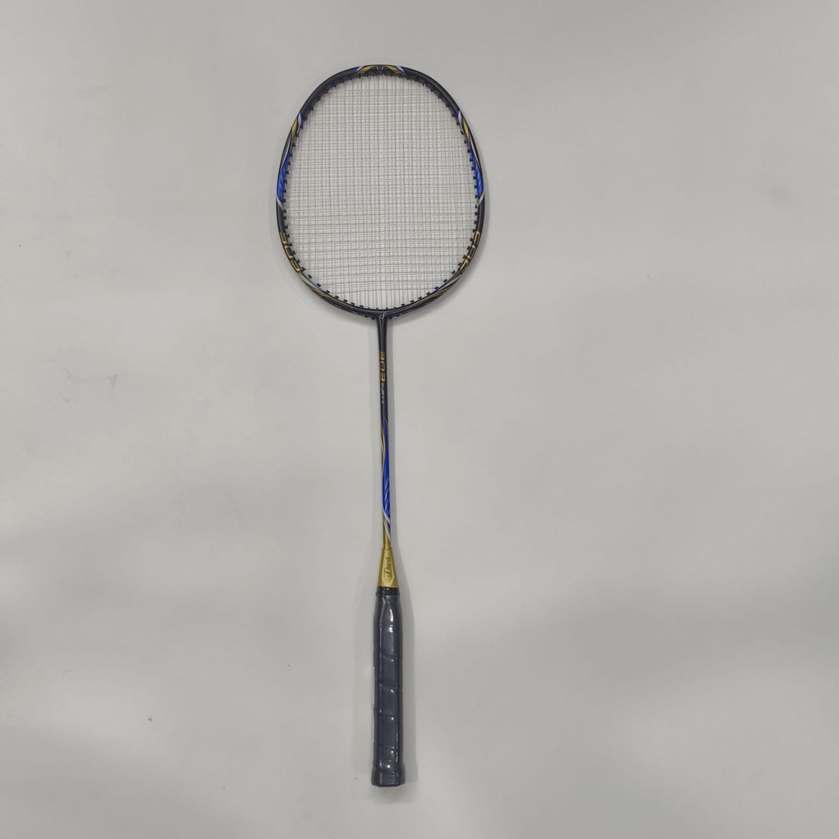 Puls8 303 CURVV Badminton Racket