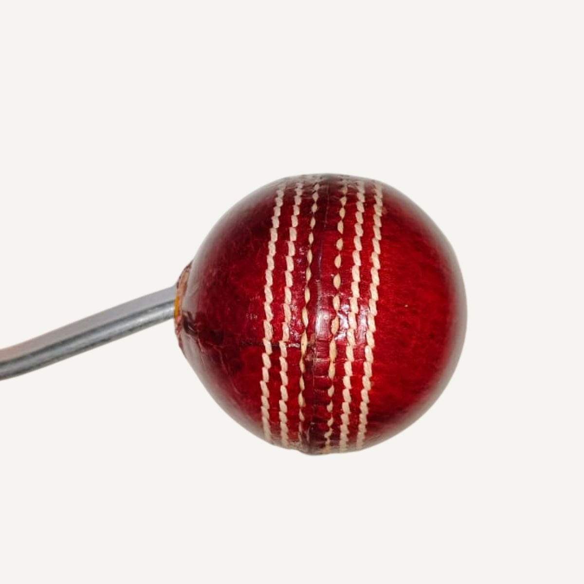 Vamos Seamer Cricket Ball