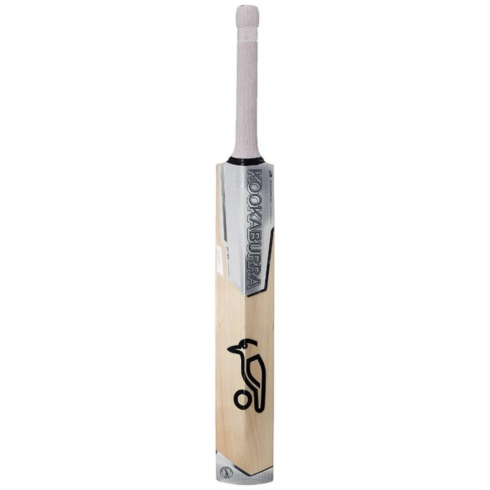 Load image into Gallery viewer, Kookaburra Ghost 900 Cricket Bat Backsidce image
