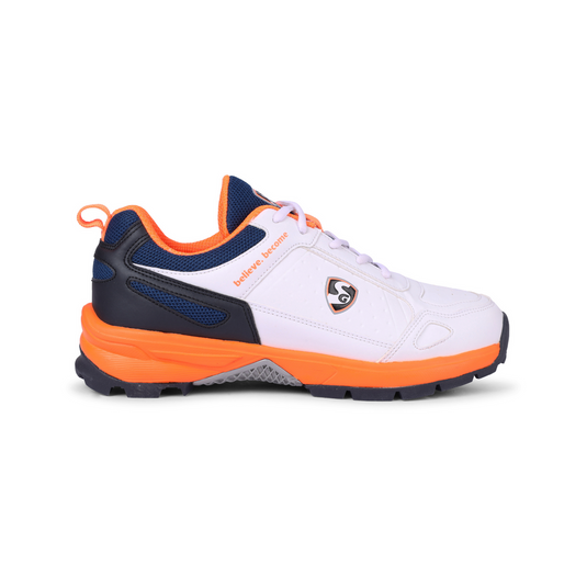 SG Club 6.0 Cricket Shoes Side Image