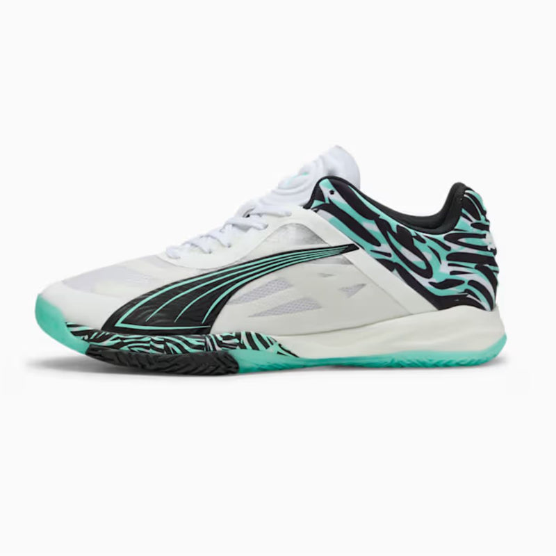Load image into Gallery viewer, Puma Accelerate Nitro Badminton Shoes
