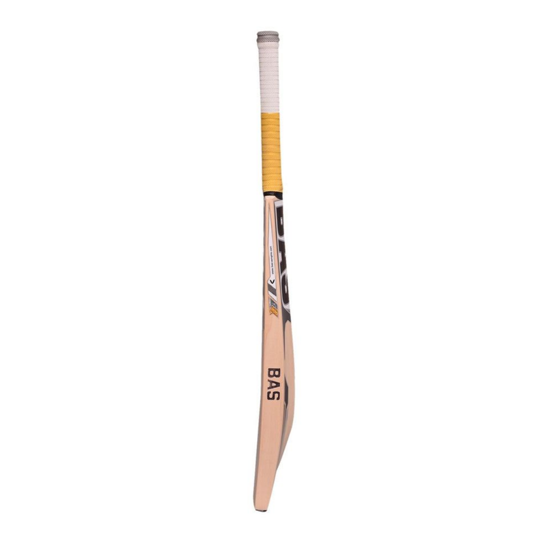 Load image into Gallery viewer, BAS Vampire Player Edition English Willow Cricket Bat
