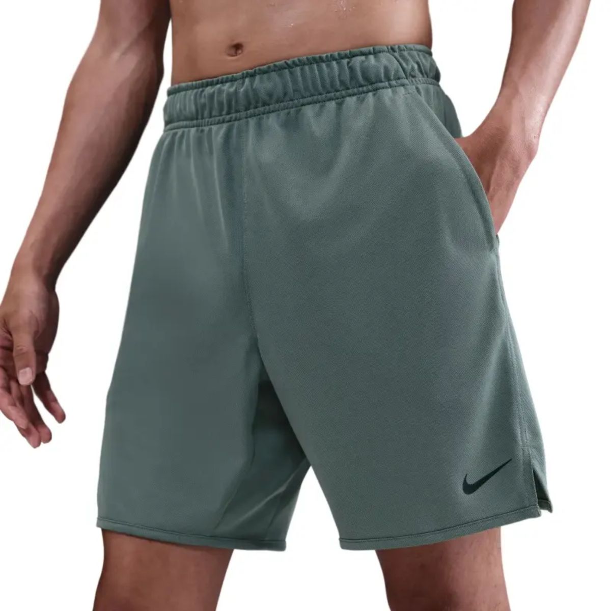 Nike Men Training Dri-Fit Totality 7" Unlined Shorts