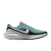 Nike Revolution 8 Running Shoes