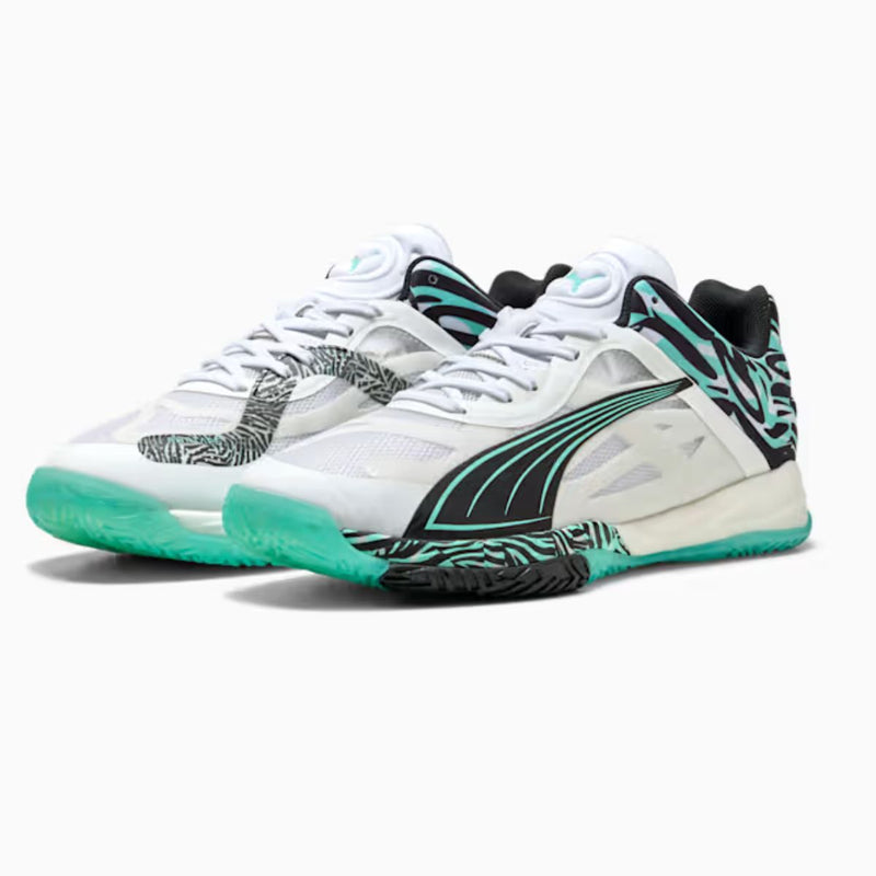 Load image into Gallery viewer, Puma Accelerate Nitro Badminton Shoes
