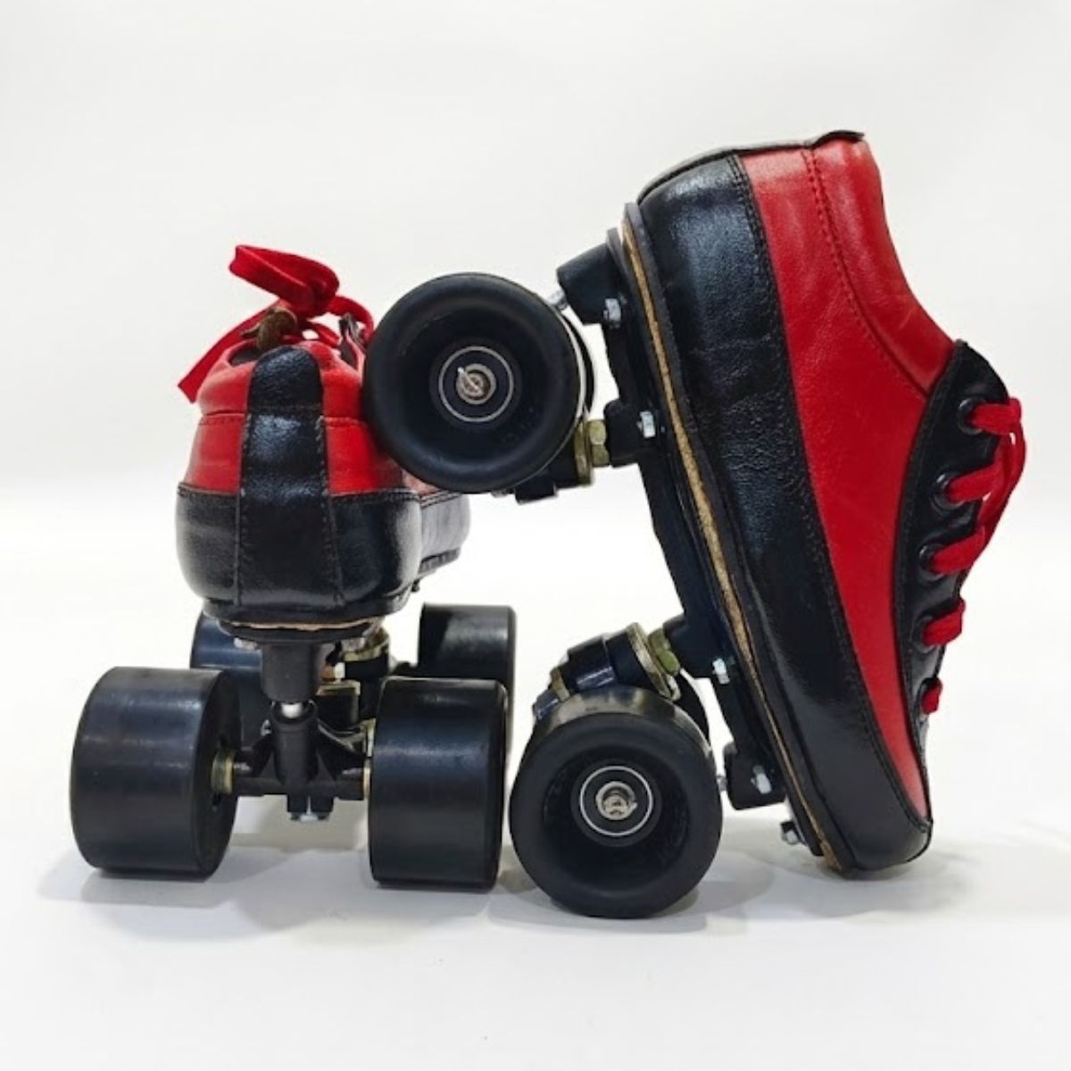 Nish Shoes Roller Skates