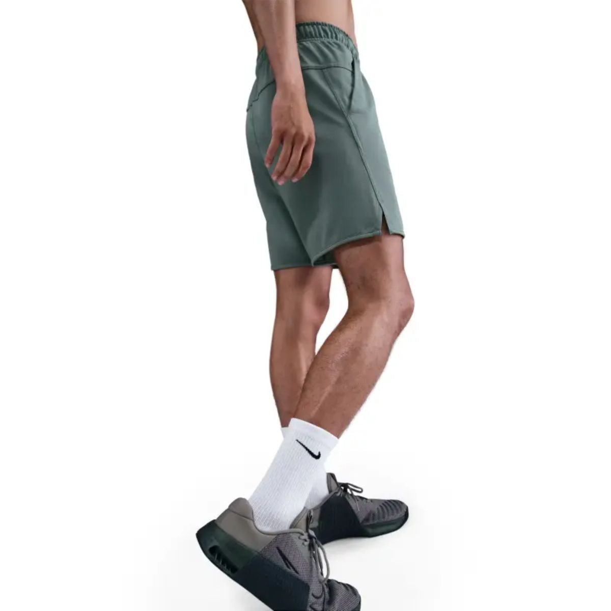 Nike Men Training Dri-Fit Totality 7" Unlined Shorts