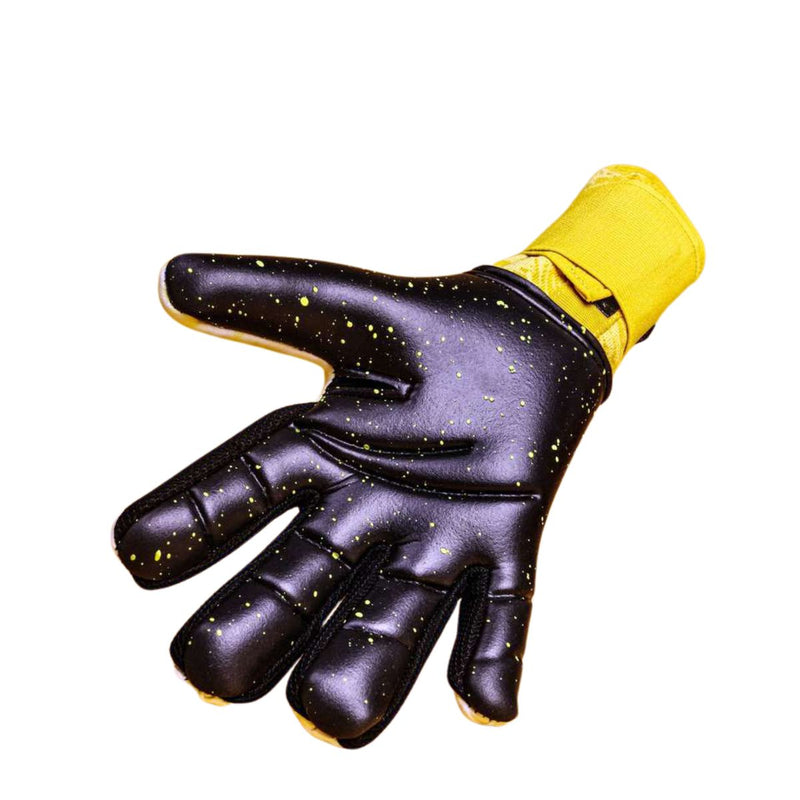 Load image into Gallery viewer, Nivia Aura Football Goalkeeping Gloves
