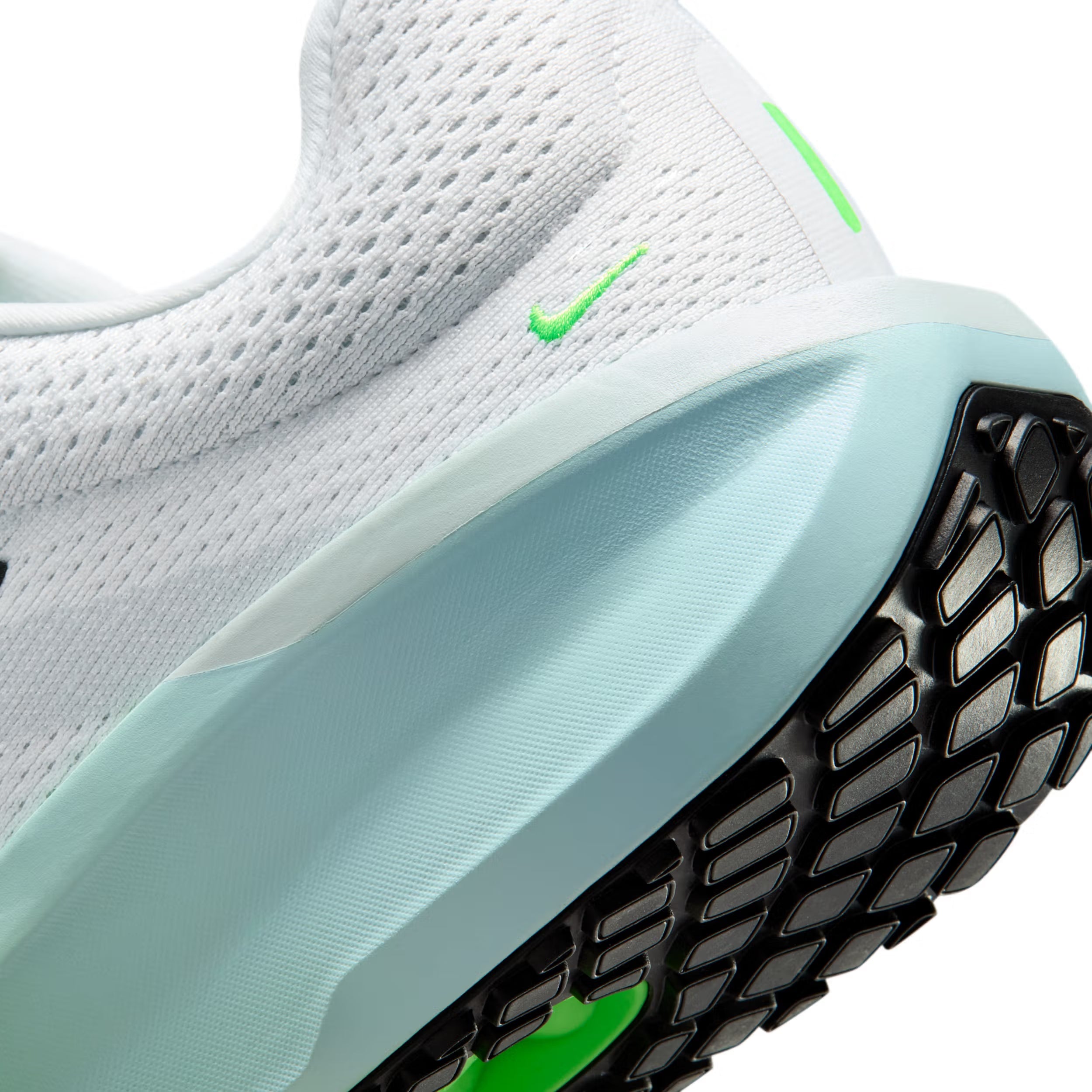 Nike Air Winflow 11 Running Shoes