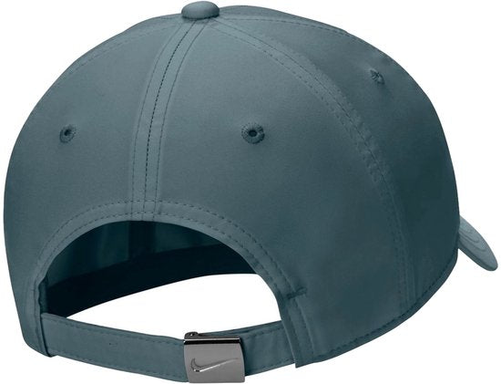 Nike Dri-Fit Club Unstructured Metal Swoosh Cap