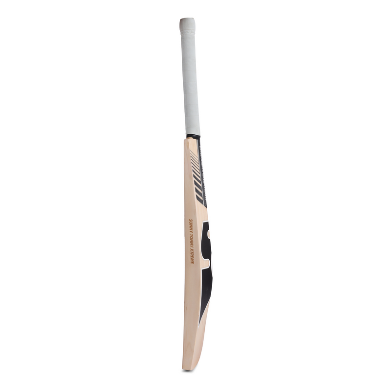 Load image into Gallery viewer, SG Sunny Tonny Xtreme English Willow Cricket Bat (Black) side Edge
