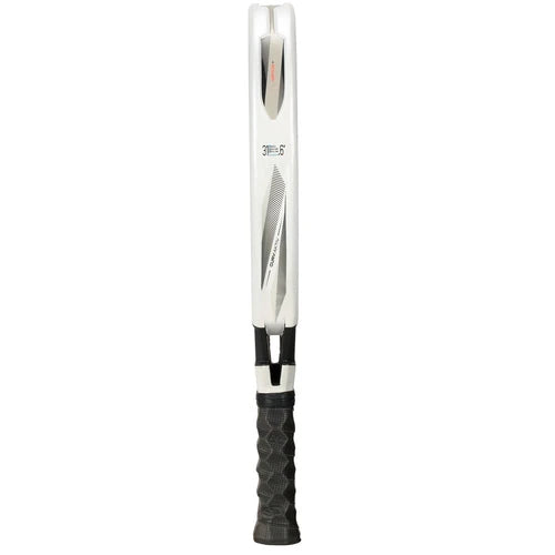 Load image into Gallery viewer, Bullpadel Vertex 05 2026 Padel Racket
