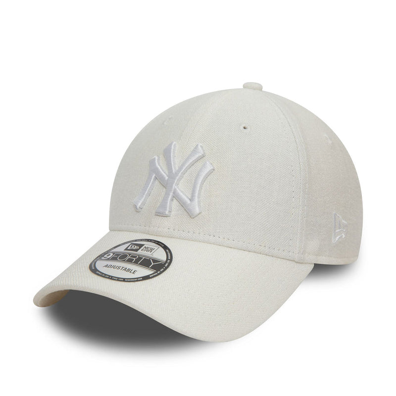 Load image into Gallery viewer, New Era NY Yankees Linen Cap
