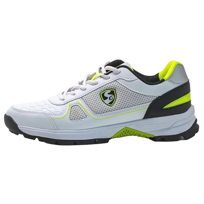 SG Scorer 6.0 Rubber Spike Cricket Shoes