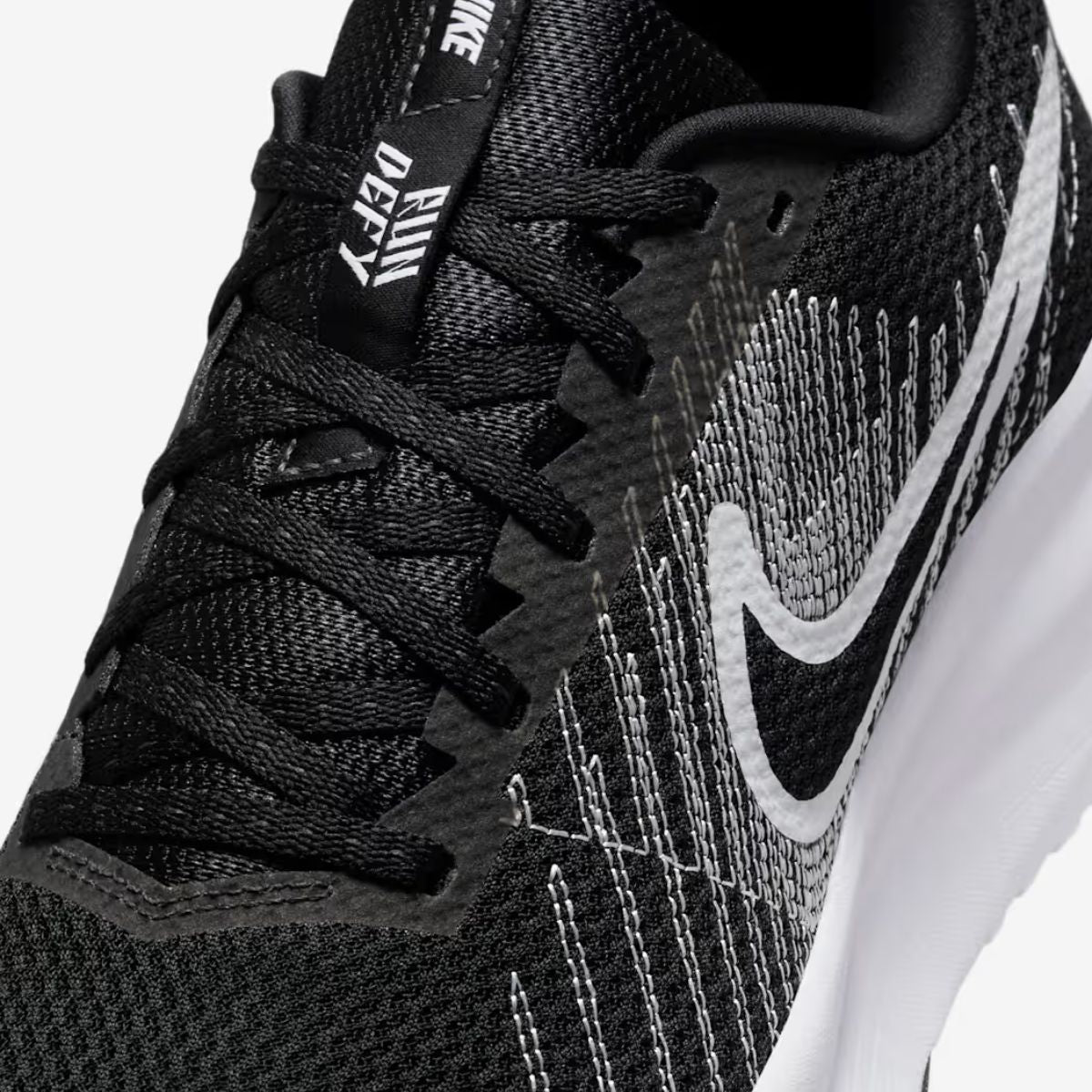 Nike Run Defy Running Shoes