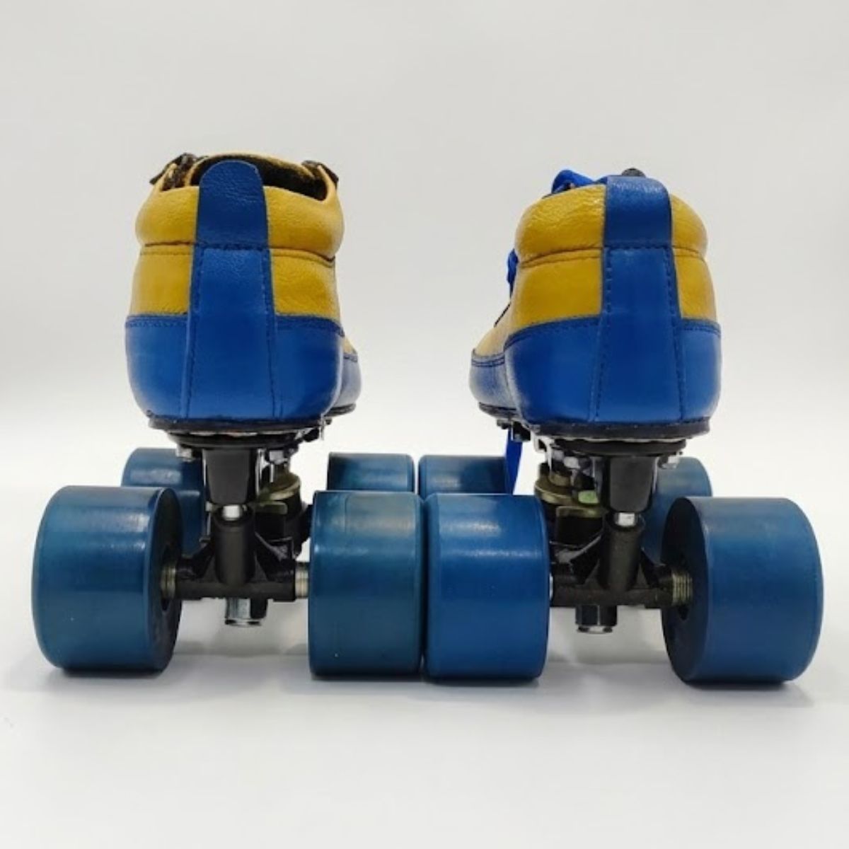 Nish Shoes Roller Skates