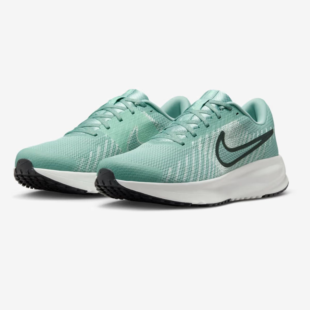 Nike Run Defy Running Shoes