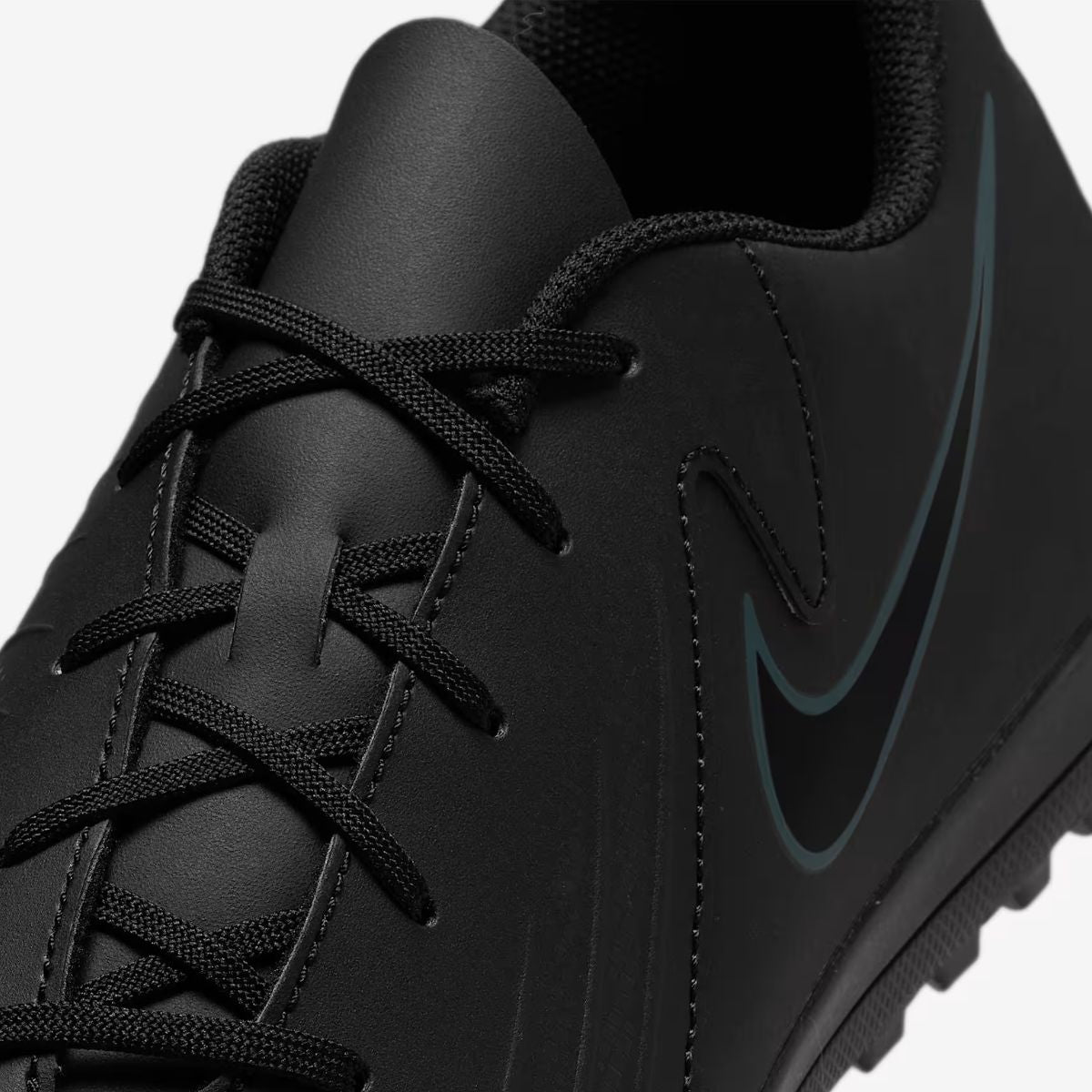 Nike Phantom GX 2 Club TF Low-Top Football Shoes