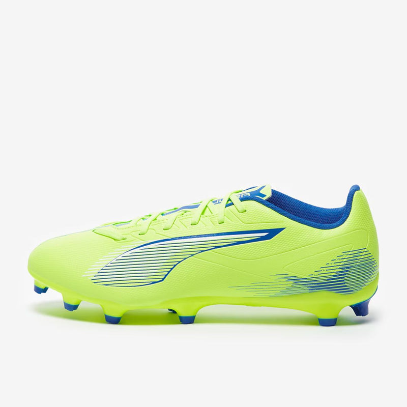 Load image into Gallery viewer, Puma Ultra 5 Play FG/AG Football Shoes
