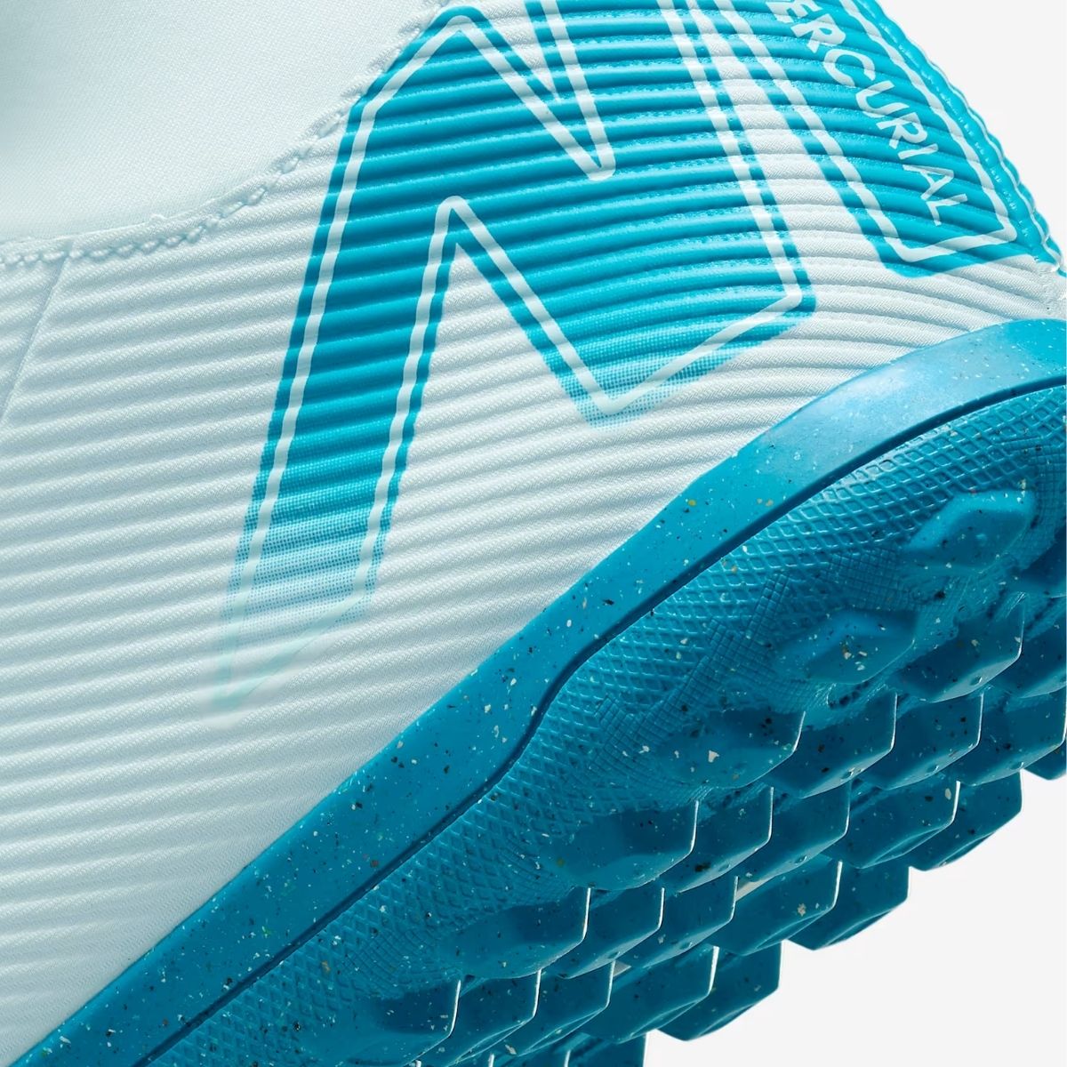 Nike Superfly 10 Club Turf Hight Top Football Shoes