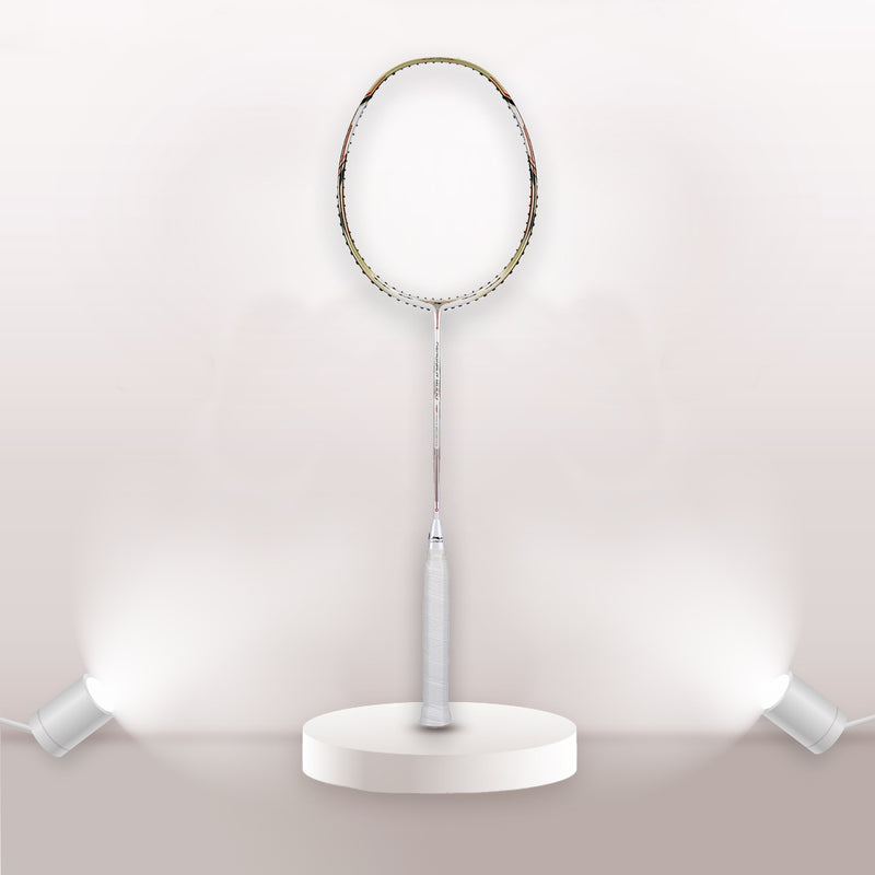 Load image into Gallery viewer, Li-Ning Aeronaut 9000 Badminton Racket
