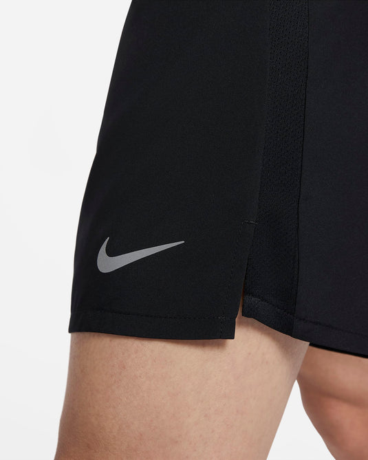 Nike Dri-FIT Challenger 2-in-1 Versatile Shorts