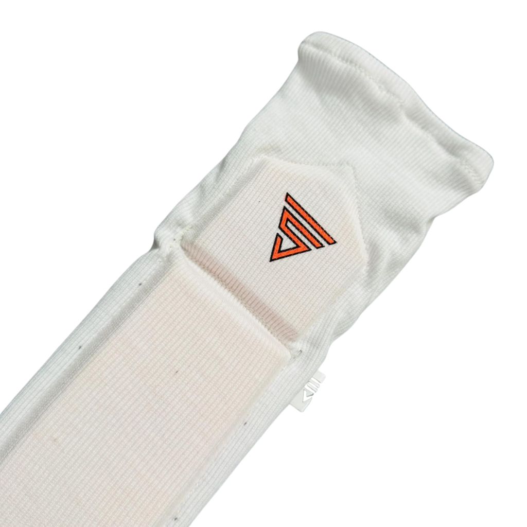 Versant GC Cricket Arm Guard