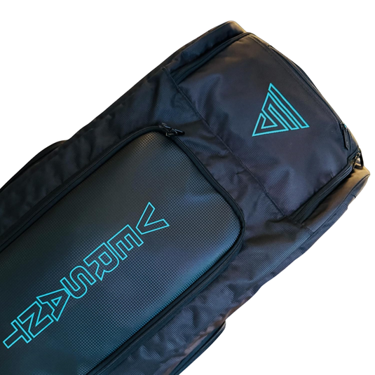 Versant Players GC Wheelie Duffle Cricket Kitbag