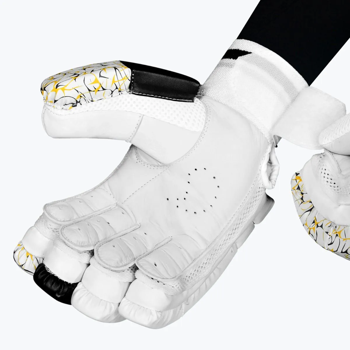 DSC Valor 2024 Cricket Batting Gloves