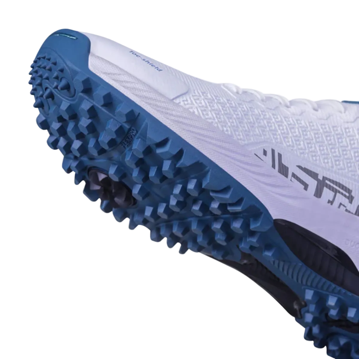 Nivia Crick-1000 2.0 Cricket Shoes