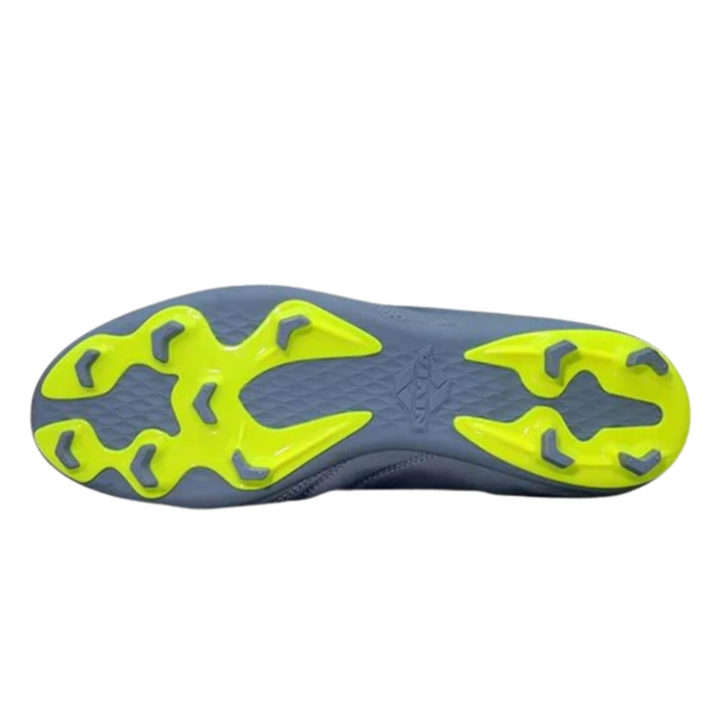 Load image into Gallery viewer, Nivia Encounter 11 Football Shoes
