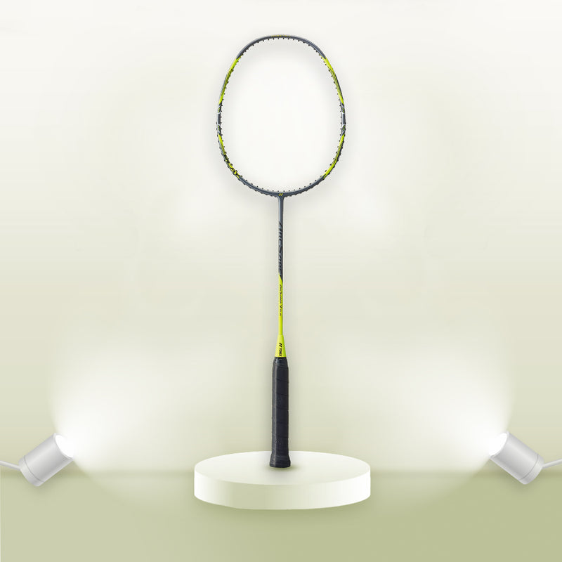 Load image into Gallery viewer, Yonex Arcsaber 7 Play Badminton Racket Front Image 
