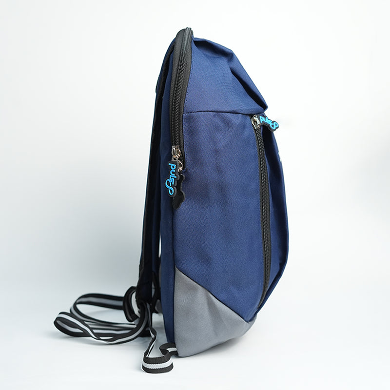 Load image into Gallery viewer, Puls8 Running Backpack
