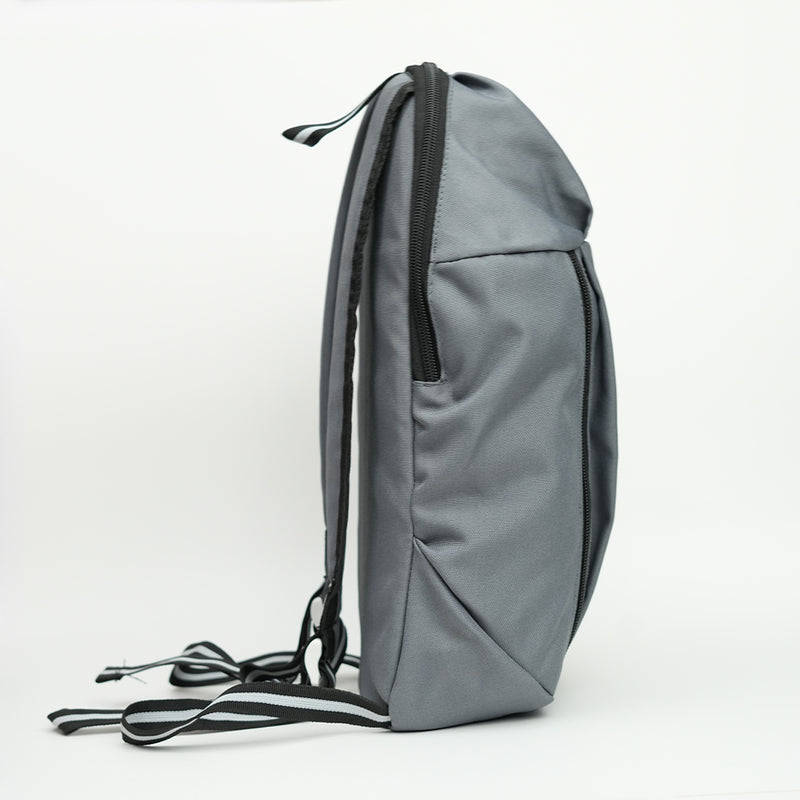 Load image into Gallery viewer, Puls8 Running Backpack
