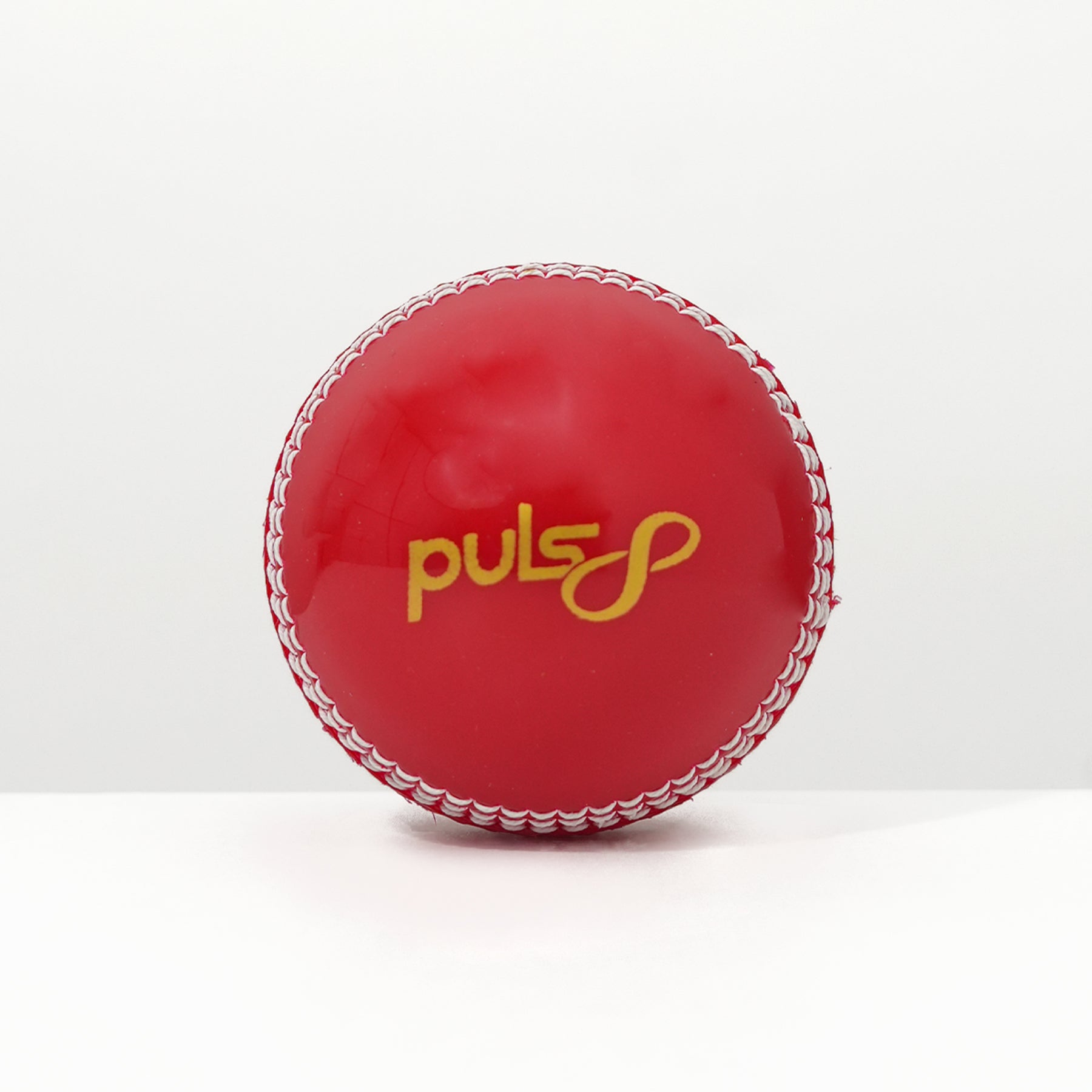 Puls8 Incredible Cricket Ball