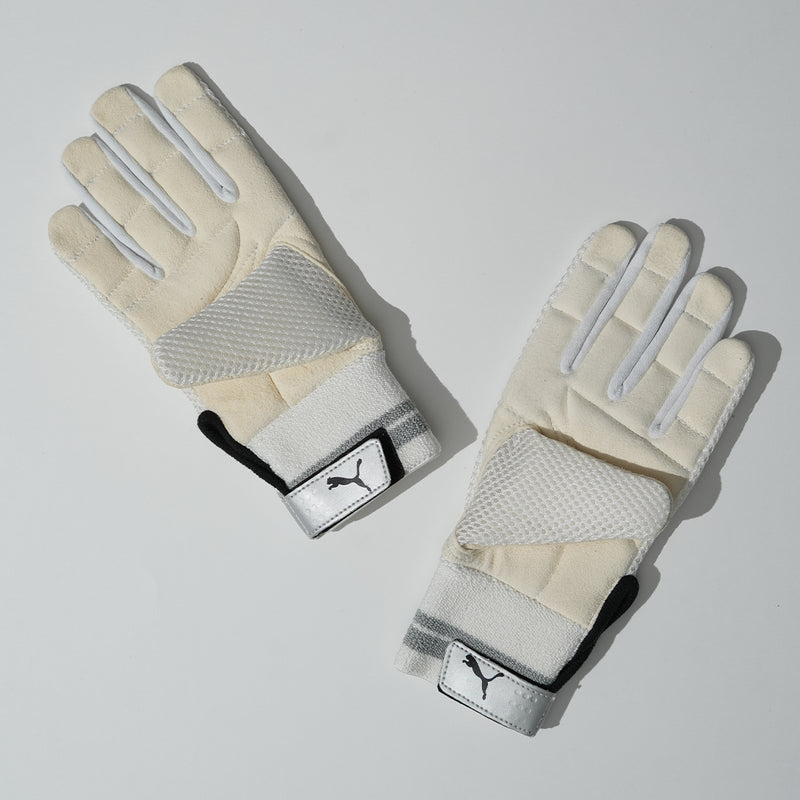 Load image into Gallery viewer, Puma Future 2 Wicket Keeping Inner Gloves (BOGO)
