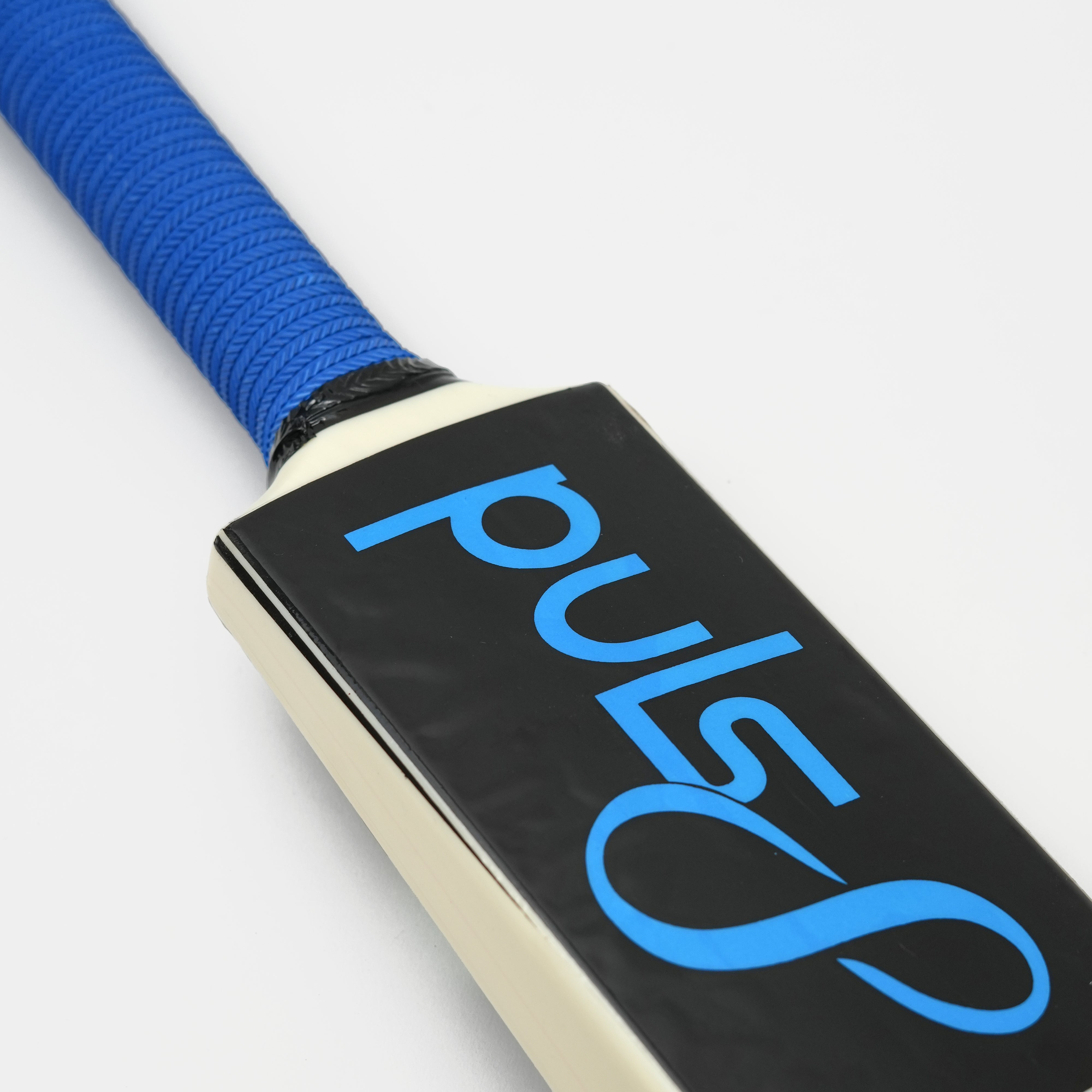 Puls8 Pvc Cricket Bat