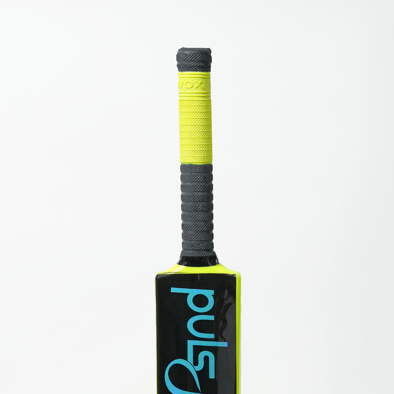 Load image into Gallery viewer, Puls8 Pvc Cricket Bat
